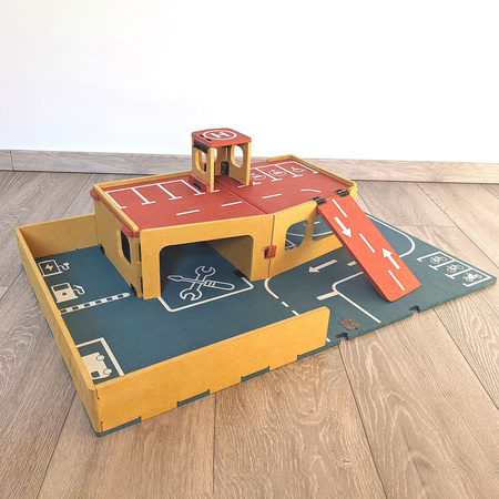 DIY Drewniany pojazd: Pop'Up Garage | Croc Toys®