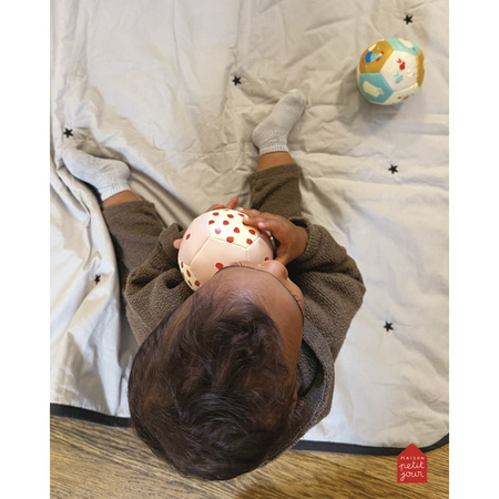 Miękka piłka dla niemowląt i małych dzieci, Truskawki | Maison Petit Jour®